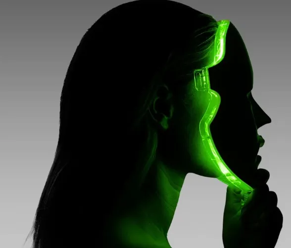 LED Face Mask by Déesse PRO