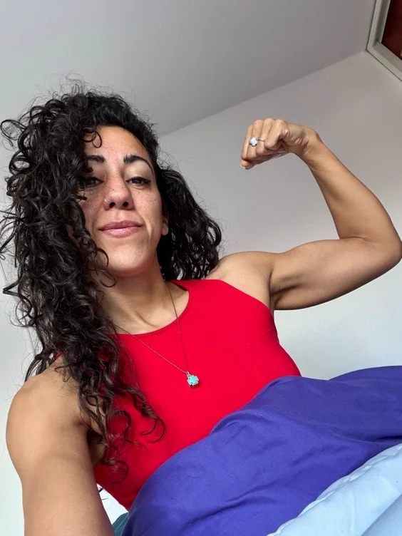 To worshp your biceps 