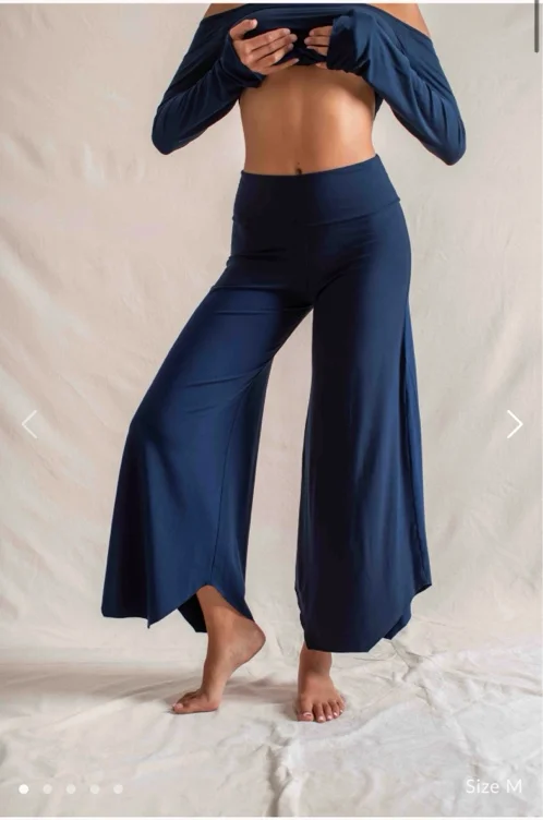 Navy yoga pants 