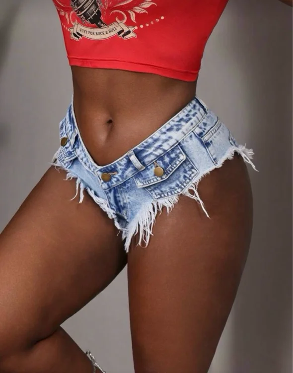 😜 Sexy lil things