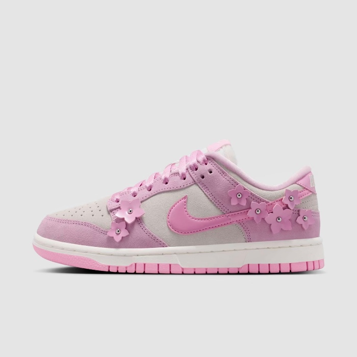 Tênis Nike Dunk Low SE Feminino