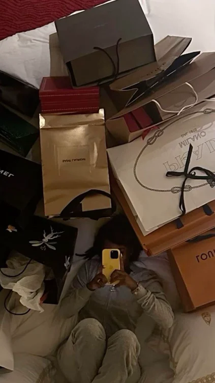 Shopping spree 