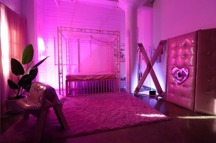 The world of Maddy Burberry 