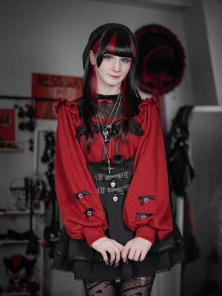 Jirai Kei Red Illusion Neck Fluffy Collar Sweater with Ruffles and Bow Details