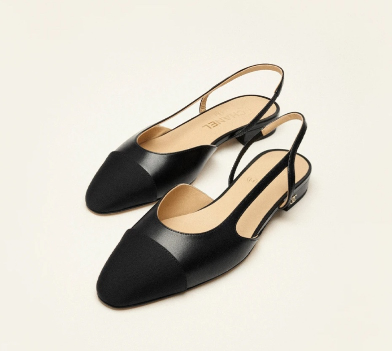 Channel slickback flats 