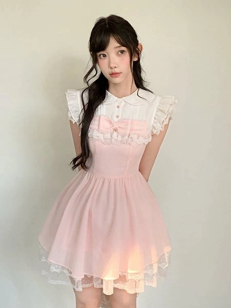 Seiso-Kei Pink & White Peter Pan Collar Sleeveless Dress With Bow And Lace Details