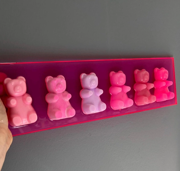 Pink Resin Gummy Bear Wall Art: 3D Pop Art Nursery Decor