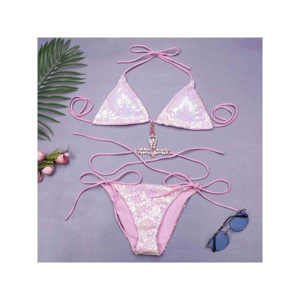 A Modern Bikini, Featuring a Stylish And Alluring Diamond-Sequined Chain, This Luxurious Two-Piece Swimwear Set Is Designed for Women