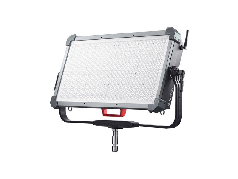 Worlds best LED-panel for filmmaking - Godox Knowled P1200R Hard RGB Panel Light