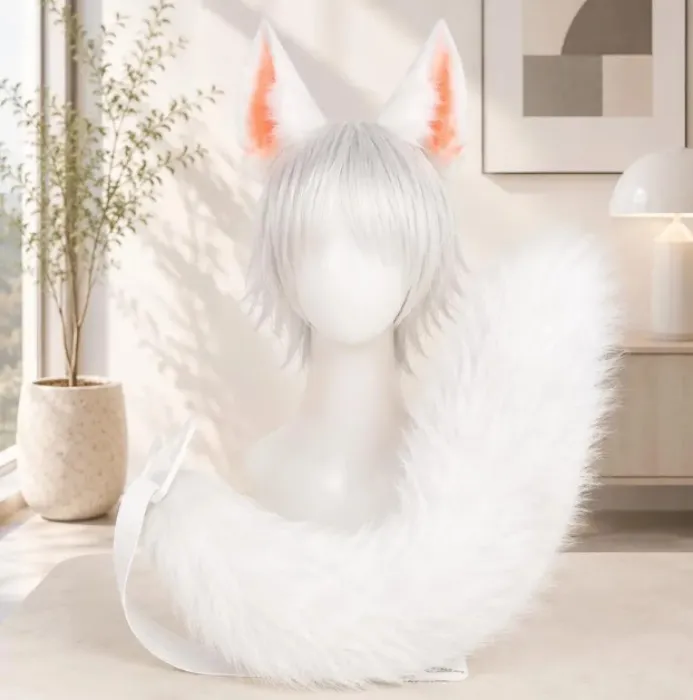 Ensemble Queue et Oreilles de renard blanc