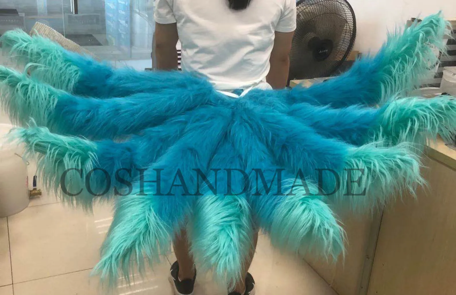 Etsy Moving Ahri Tail (1)