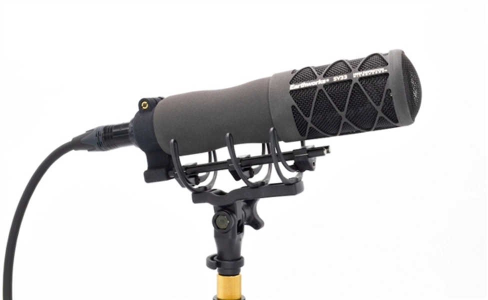 Earthworks SV33 Mic Studio Bundle 