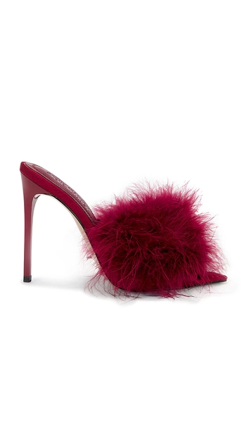 Steve Madden Ashbey Heel in Red. - size 8.5