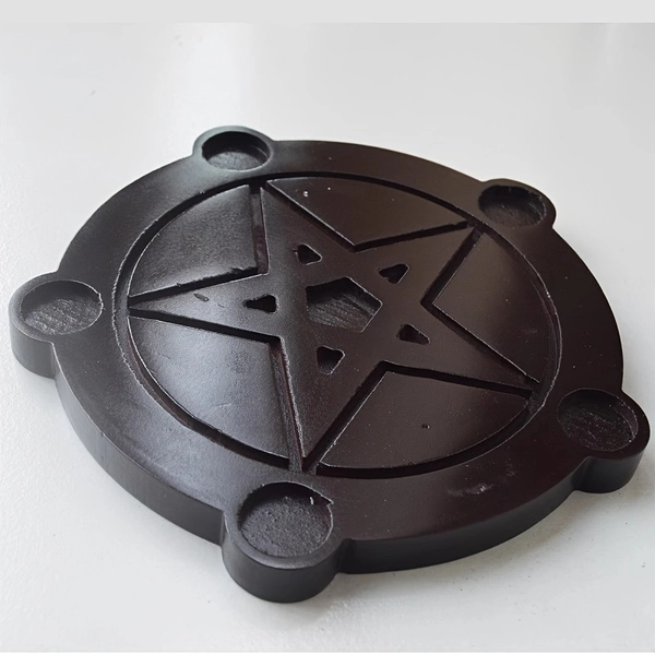 Wooden Candle Holders for Witchcraft Supplies Featuring a Pentagram Design, Including a Wooden Candlestick with a Pentacle Ritual Plate Light Holders for Wicca Ceremonies