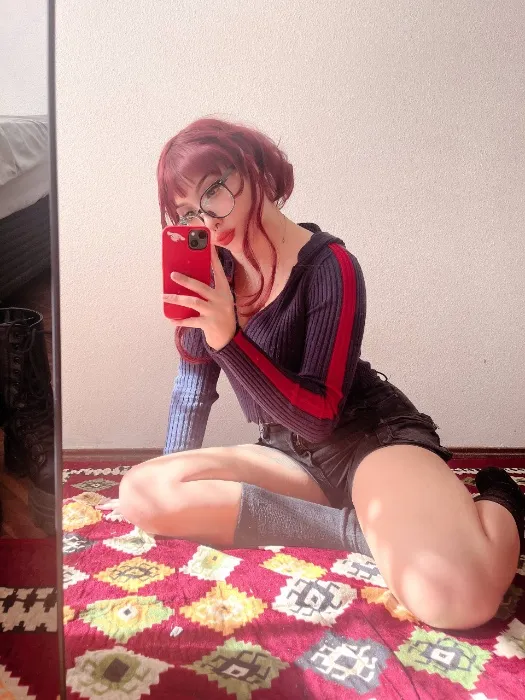 𝜗ৎ help me pay my rent ˚˖𓍢ִ໋❀