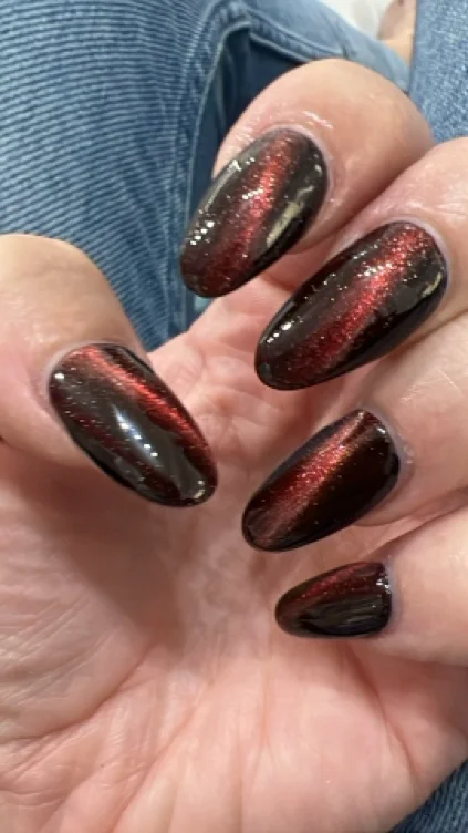 Neue Fingernägel 