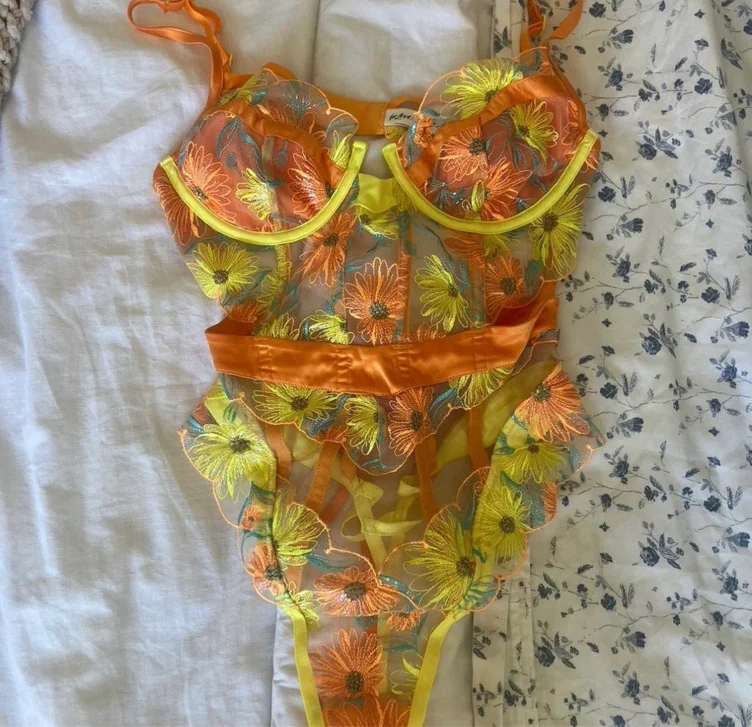Love and lemons lingerie 