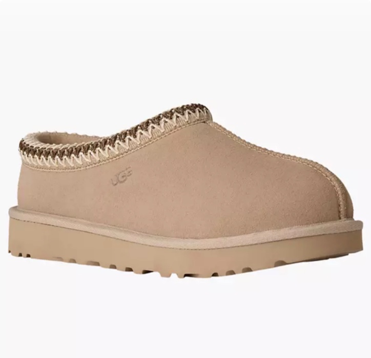 UGG Slip On