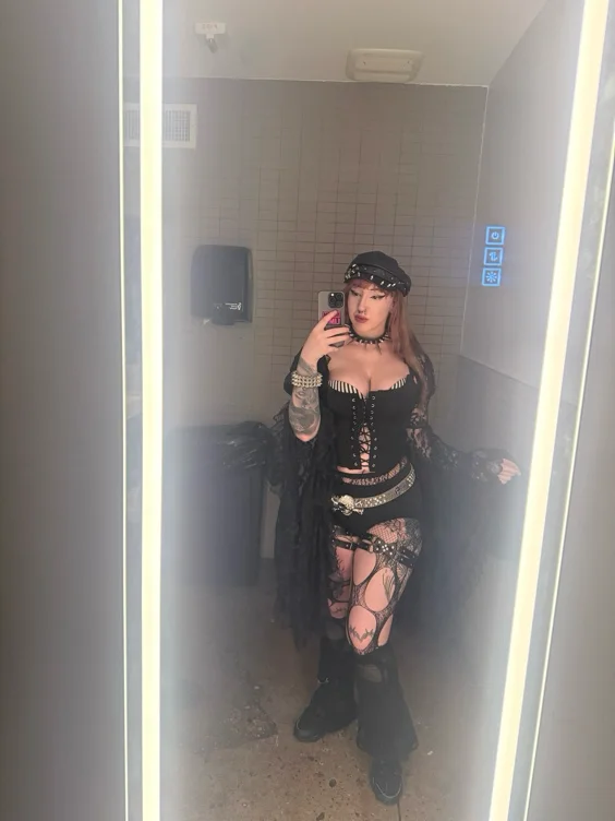 just cause 🖤