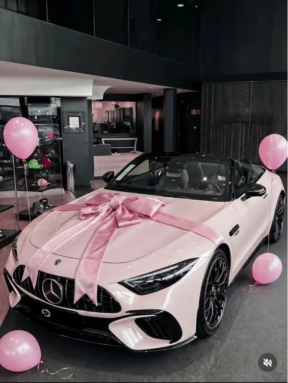 Dream car 🩷
