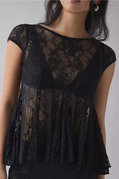 Kimchi Blue Eclipse Sheer Lace Short Sleeve Bbdoll Top