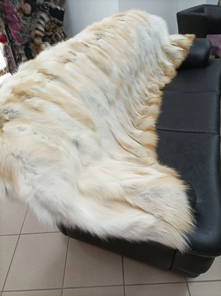 Real Fox fur blanket throw golden color, Home warmer