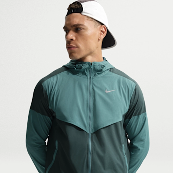 Nike Impossibly Light Windrunner Men's Running Jacket