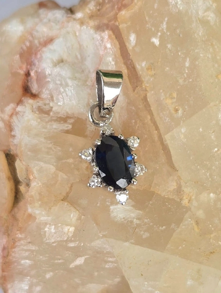 Pandantiv vechi superb, din aur de 14K, cu safir și 6 diamante naturale, :: Art-deco-arad