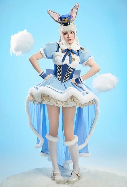 Judy Derivative Kawaii Lolita Dress Cosplay Winter Christmas Dress with Train and Hat