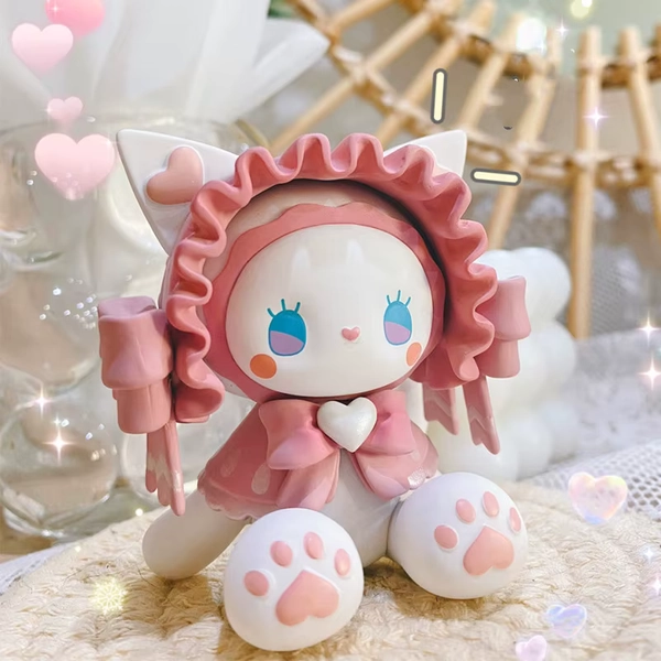 Emma Secret Forest Cream Figure