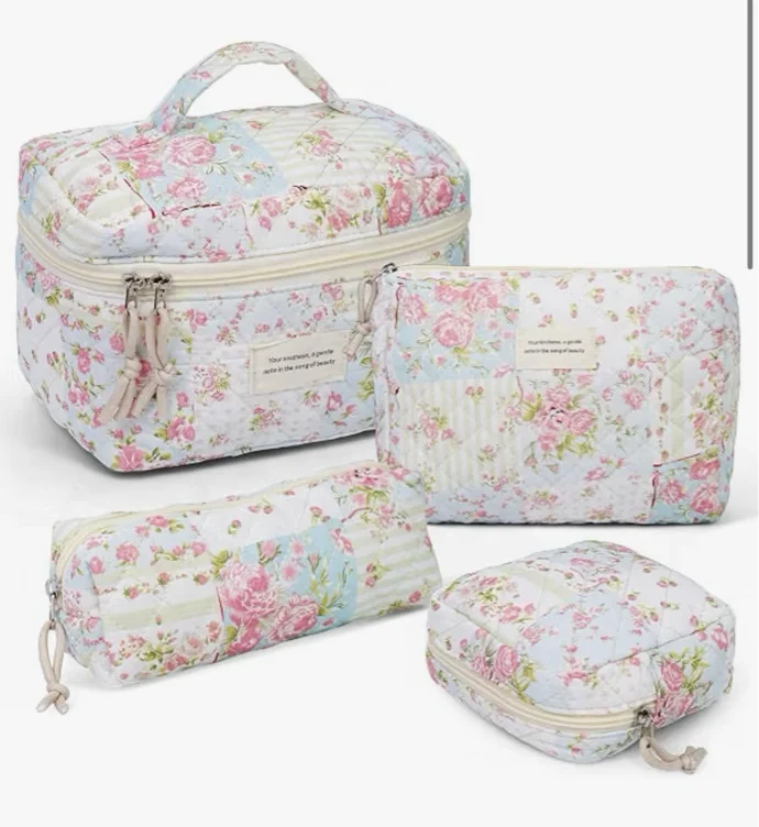 Makeup bags🎀