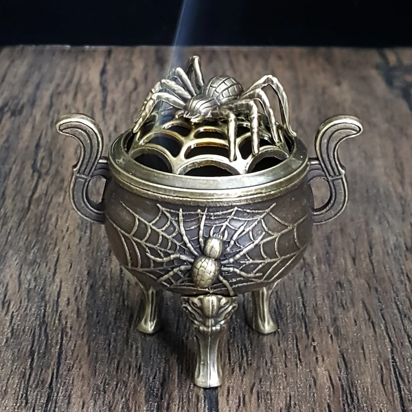 2pcs Gothic Spider & Gourd Incense Holder Set - Zinc Alloy Metal Halloween Decor with Ornate Cobweb Design, Battery-Free for Meditation, Yoga, Spa & Home - Themed Gift for Witchcraft & Alternative (No Batteries/Electrical Required), Halloween Incense