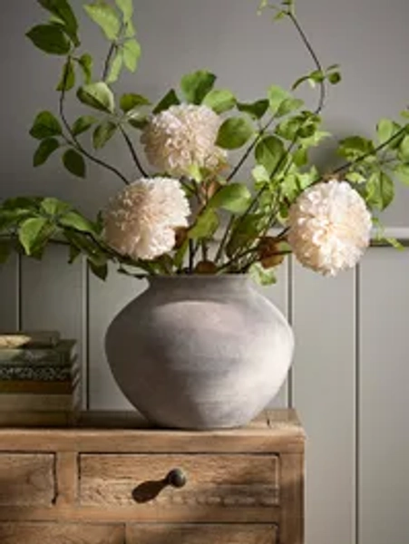 Mariposa Vase - Clay