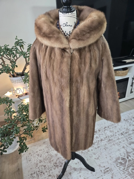 Natural Mink Fur Coat 