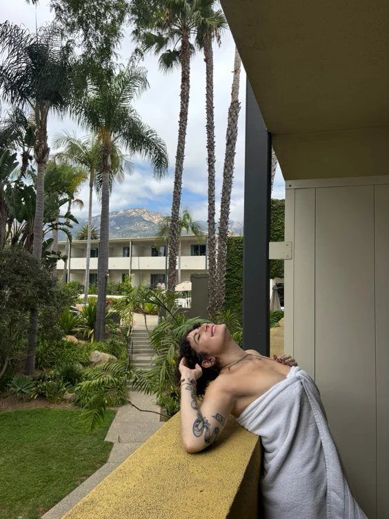 Send Goddess on a trip ✈️ 