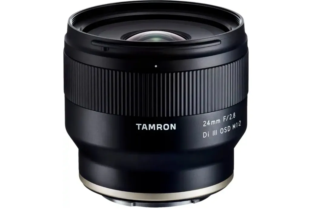 Tamron - 24mm F/2.8 Di III Wide angle lens 