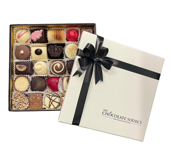 Belgian Chocolate Box 25 X Assorted Belgian Chocolates in a Luxury Gift Box 395g - Etsy Ireland