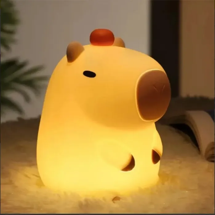 Capibara lamp