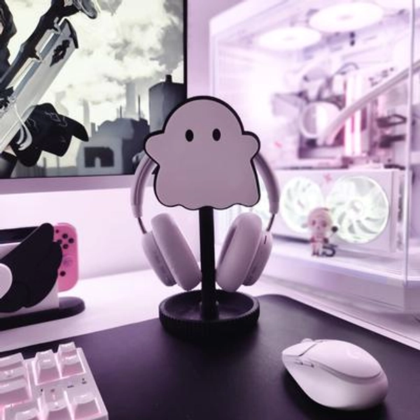 Spooky Ghost Headphone Stand: 3D Printed Kawaii Desk Decor