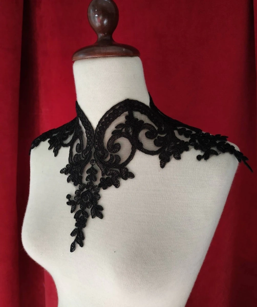 Choker "lily". Lace Gothic Necklace Choker, Back Laces - Etsy UK