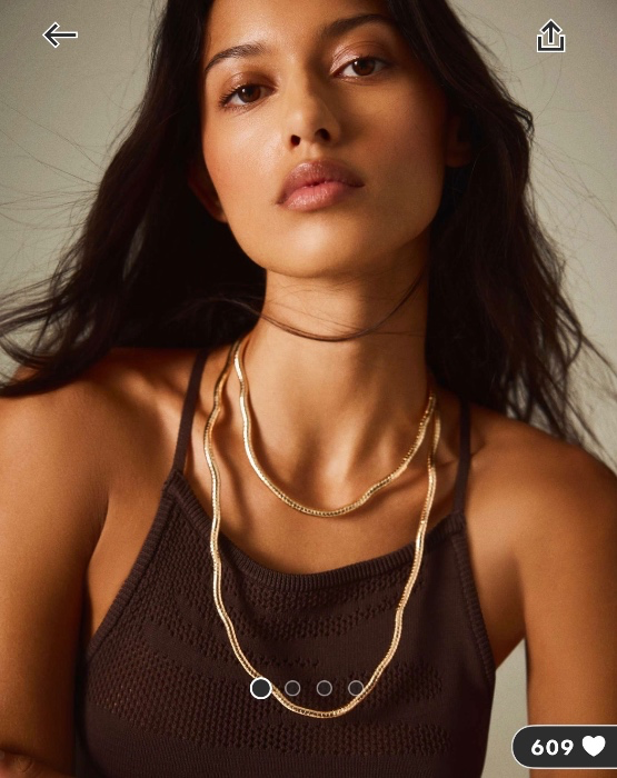 Shapeable gold necklace 