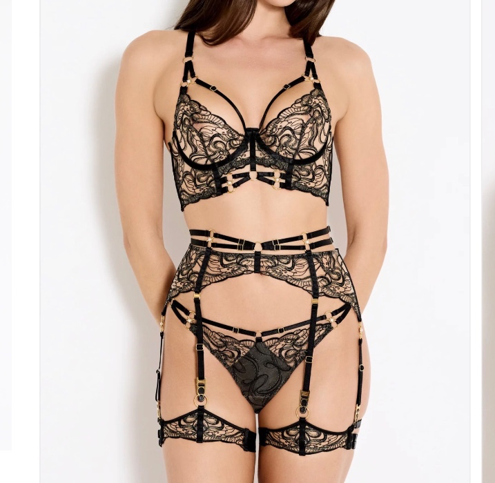Bordelle 4-Piece Set