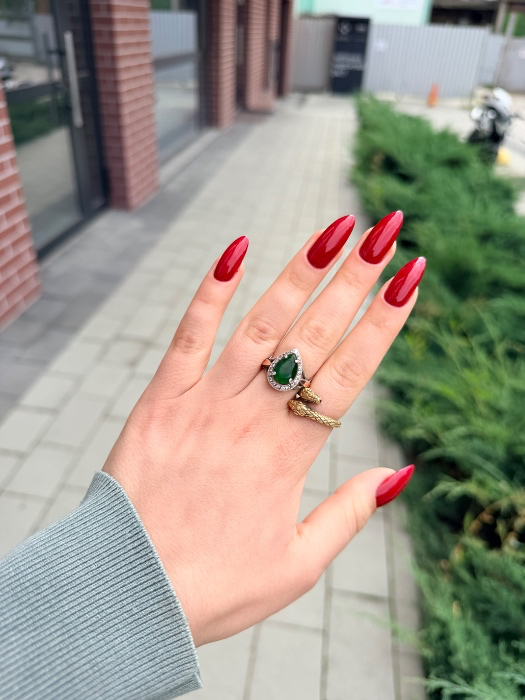 Bloody nails 🩸