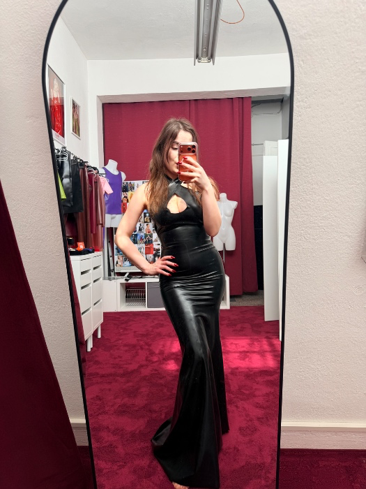 Latex shopping 🛍️ 