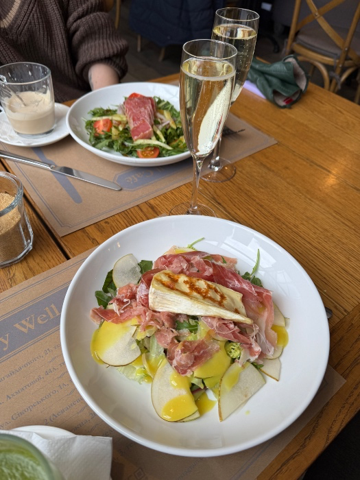 Breakfast with Miss Lilla