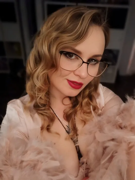 Showing Me you are serious: Initial 