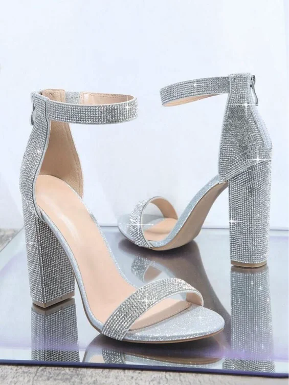 New shoes I want to wear next month 🤍