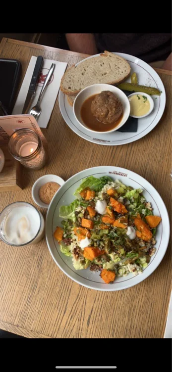 Dinner (100)