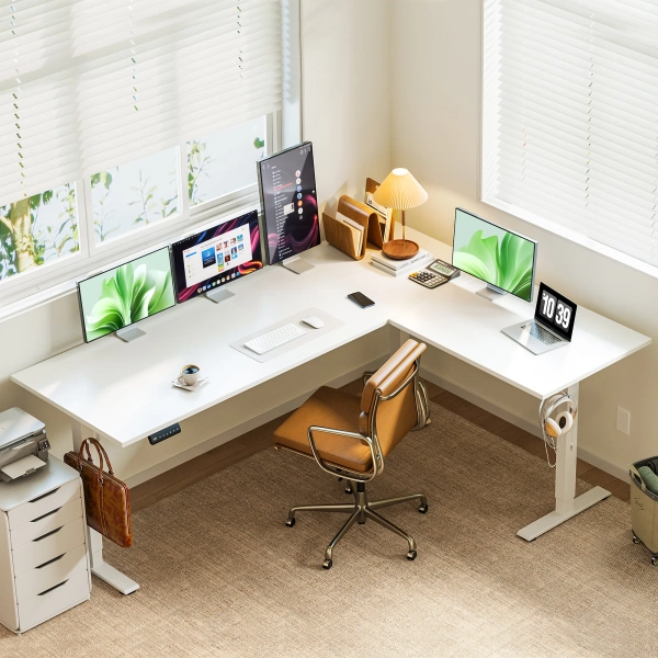 New Desk!!!