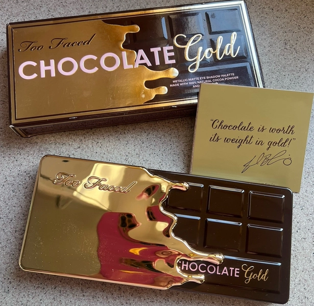 Too Faced Chocolate Gold Eyeshadow Pallet
